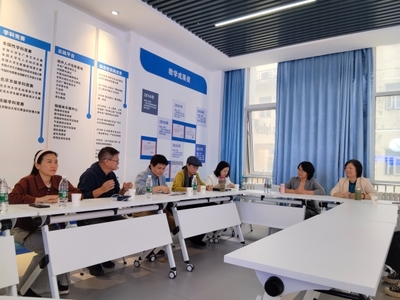 北郵世紀(jì)學(xué)院藝術(shù)與傳媒學(xué)院來(lái)訪新聞與傳播系，共探數(shù)字內(nèi)容制作服務(wù)合作新路徑